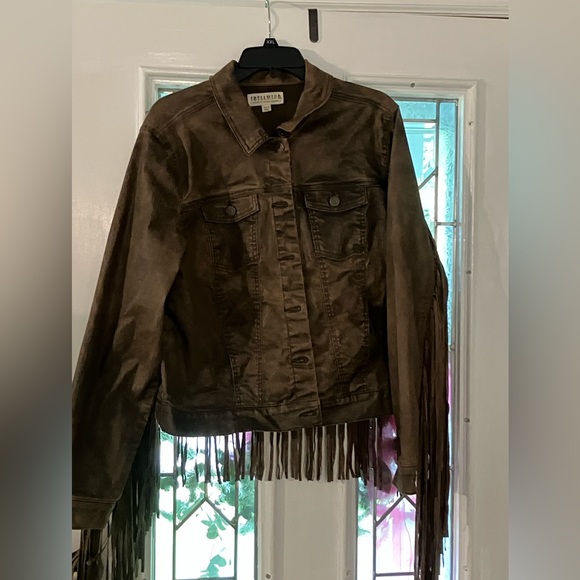 Bronzed brown fringed denim jacket - Picture 1 of 3